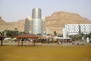 Отели у мертвого моря