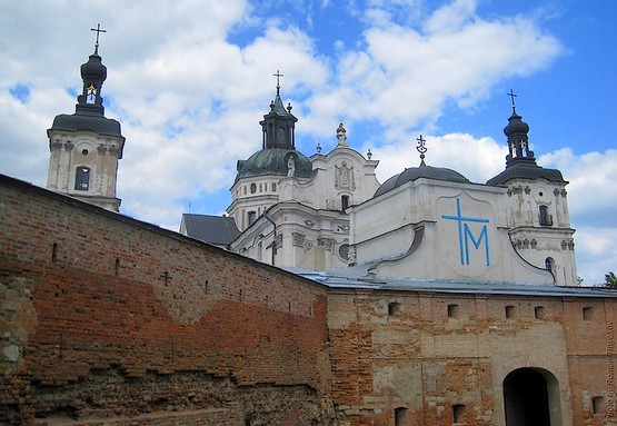 Монастырь-крепость ордена Босых Кармелитов