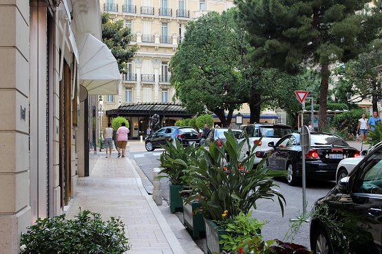 Улочка в Монте-Карло