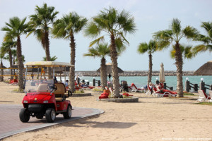 Ferrari у пляжа