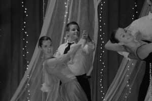 В танце сквозь время