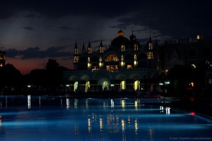 Огни отеля Venezia Palace Deluxe Resort 5*