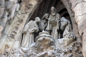 Колючие скульптуры