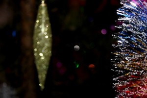 Боке с сосулькой на фоне дождика