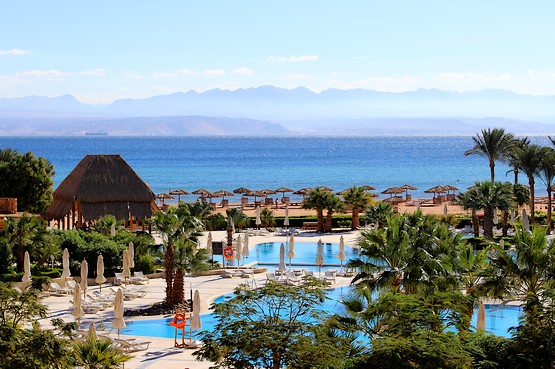Вид на пляж отеля InterСontinental Resort Taba Heights 5*