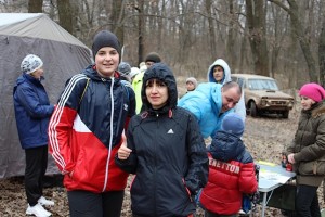 Таня с Алексеем у палатки
