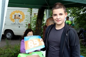 Сын с номером на регистрации