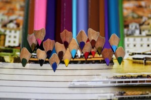 Карандаши на тетради