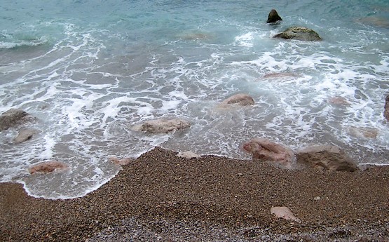 Пляж Черного моря в Мисхоре